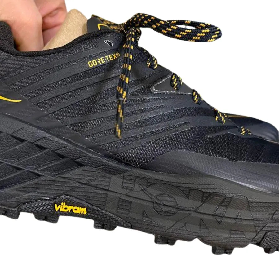 Hoka One One Speedgoat 4 GTX