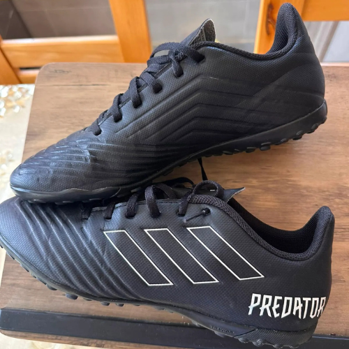 Share Adidas Predator