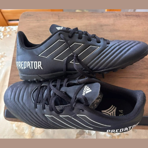 Share Adidas Predator