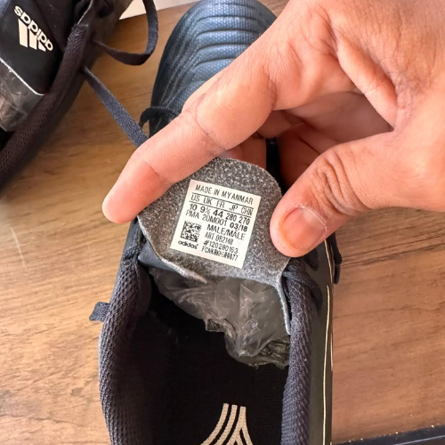 Share Adidas Predator