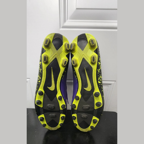Nike Hypervenom Phantom FG Soccer Cleats Purple