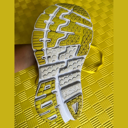 Hoka One One Bondi 5