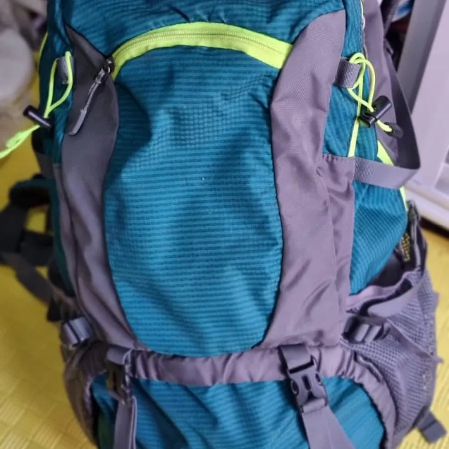 WATERPROOF ADVENTURE 50/60L HIKING BACKPACK