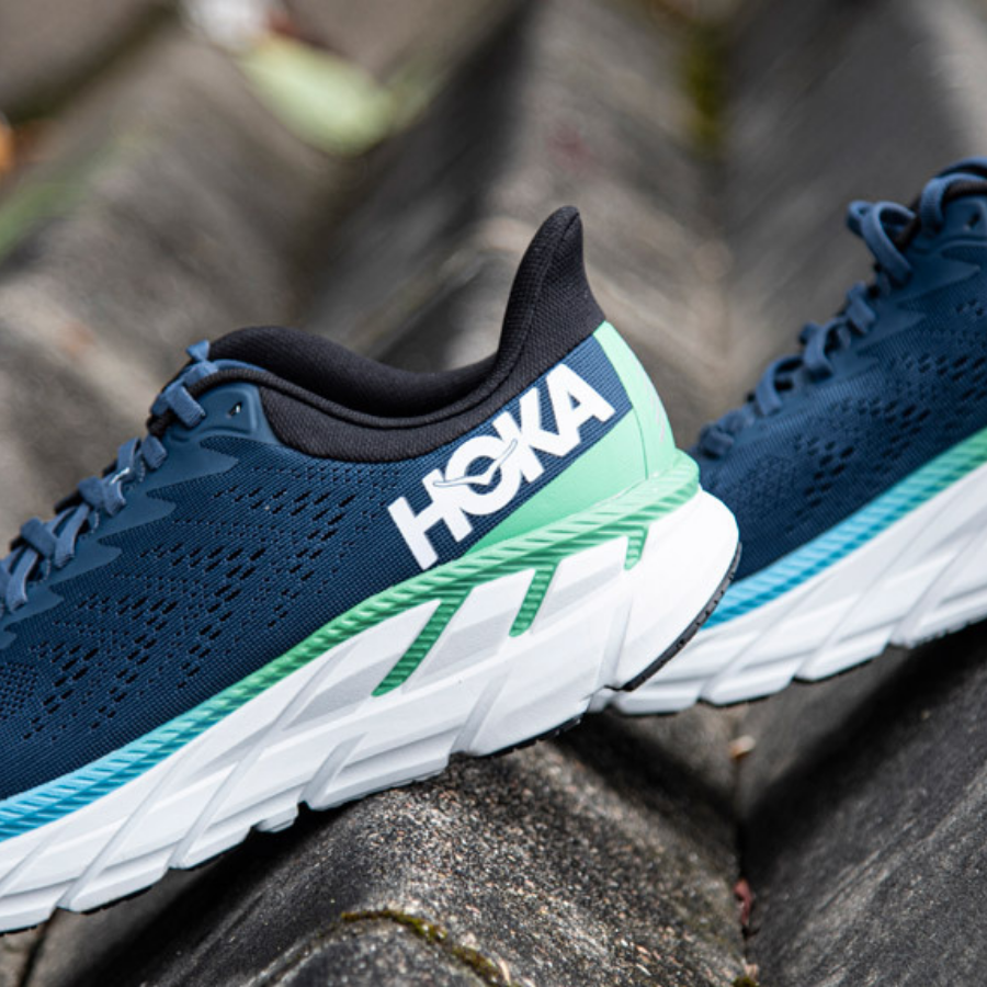 HOKA Clifton 7 Lightweight  Men & Women