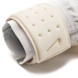 Nike Goalkeeper Gloves GK Spyne Pro